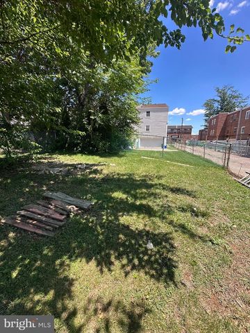 4433 STRAHLE ST, Philadelphia, PA 19136