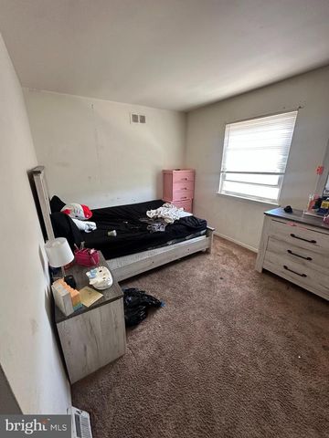 4433 STRAHLE ST, Philadelphia, PA 19136