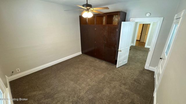 535 Warnock St, Louisville, KY 40217