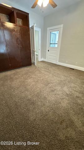 535 Warnock St, Louisville, KY 40217