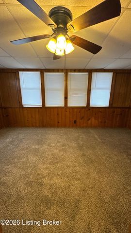 535 Warnock St, Louisville, KY 40217