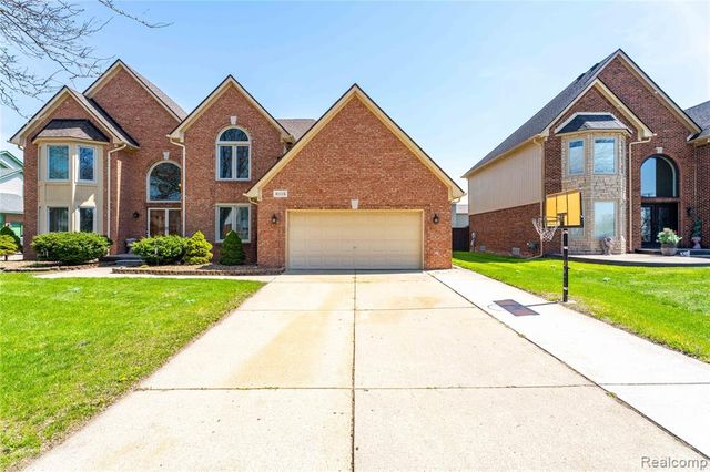 41116 Ginger Court, Sterling Heights, MI 48314