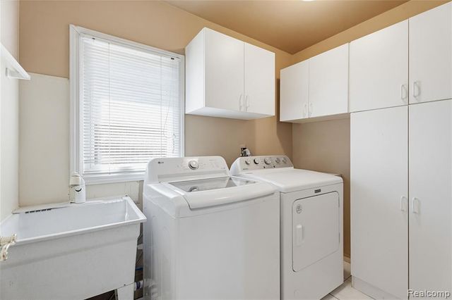 41116 Ginger Court, Sterling Heights, MI 48314
