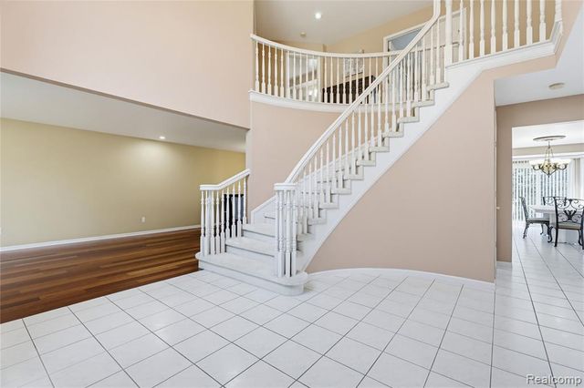 41116 Ginger Court, Sterling Heights, MI 48314