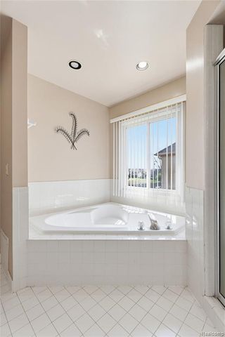 41116 Ginger Court, Sterling Heights, MI 48314