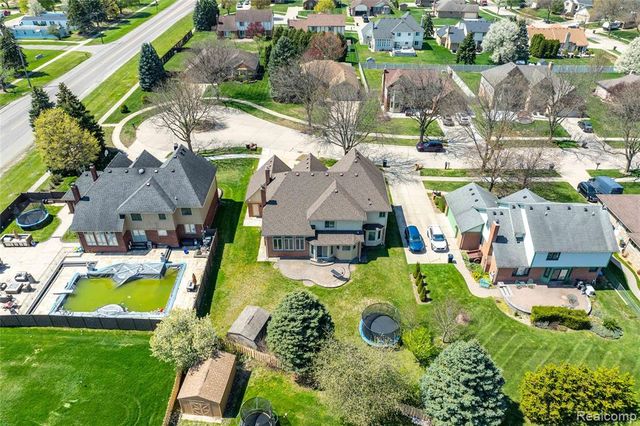 41116 Ginger Court, Sterling Heights, MI 48314