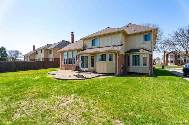 41116 Ginger Court, Sterling Heights, MI 48314