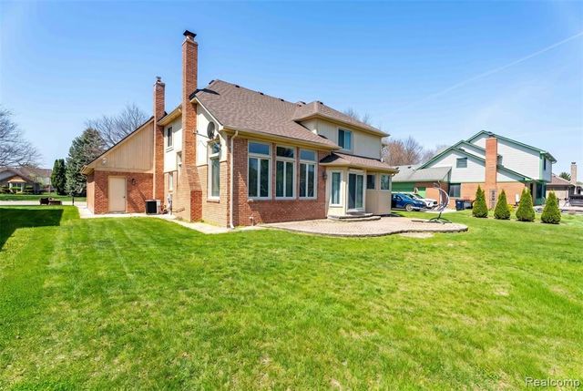 41116 Ginger Court, Sterling Heights, MI 48314