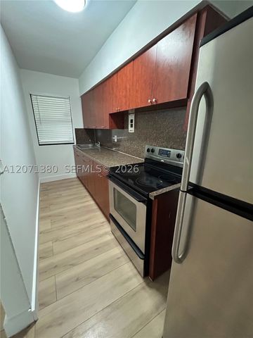 505 NE 82nd St 5, Miami, FL 33138