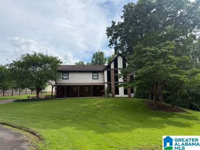 1405 WOODWARD CIRCLE, Gardendale, AL 35071