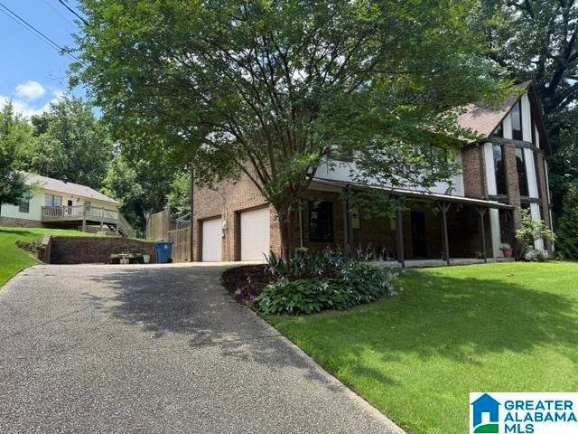 1405 WOODWARD CIRCLE, Gardendale, AL 35071