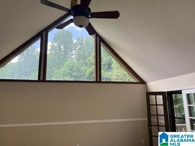 1405 WOODWARD CIRCLE, Gardendale, AL 35071