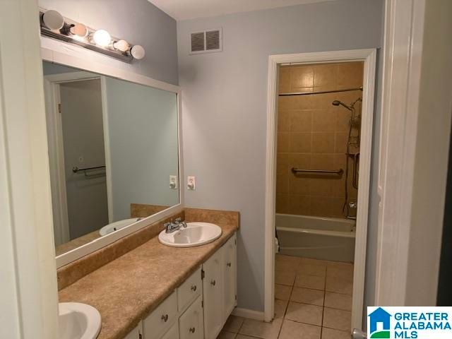 1405 WOODWARD CIRCLE, Gardendale, AL 35071