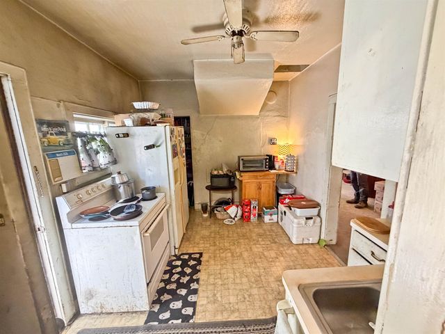 714 W Augusta Ave, Spokane, WA 99205