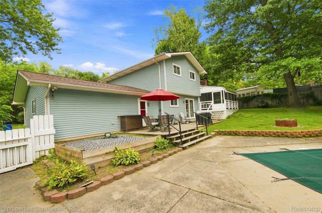 2631 Edgevale Drive, Waterford Charter Township, MI 48329