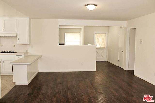 20158 Gresham Street, Winnetka (los Angeles), CA 91306
