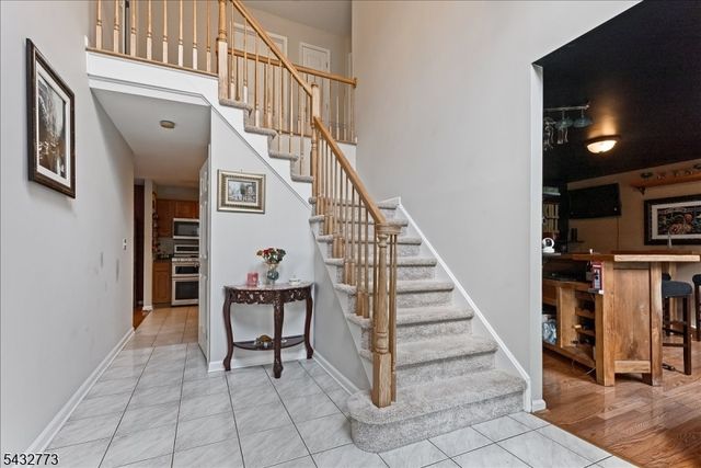 4 Pembrook Ct, Liberty Twp., NJ 07838