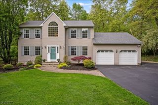 4 Pembrook Ct, Liberty Twp., NJ 07838