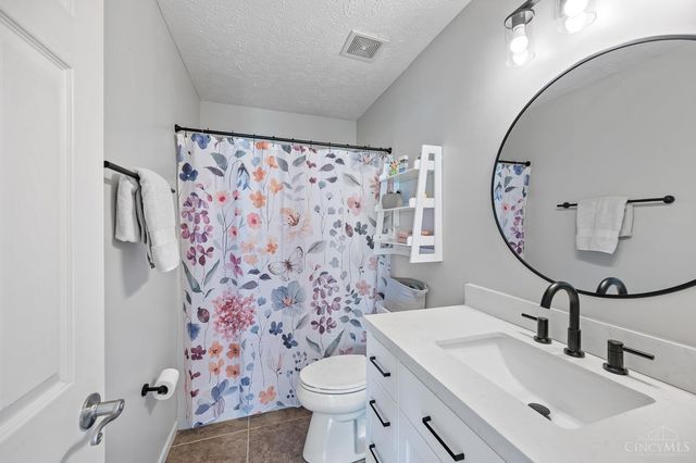 525 E State Road, Cleves, OH 45002