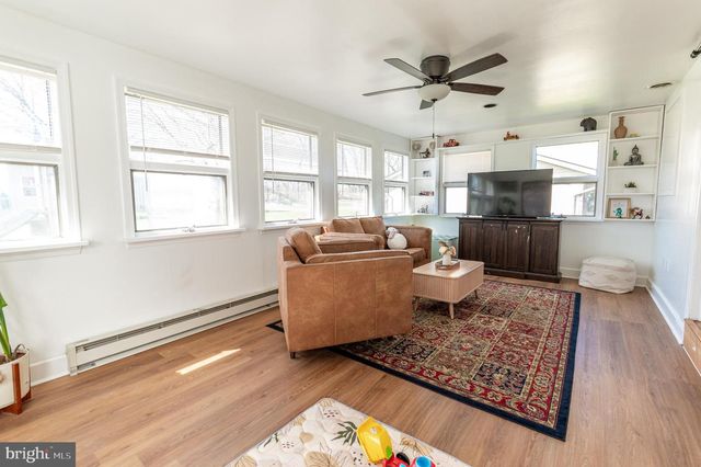 2950 SANTEE DR, Bethlehem, PA 18017