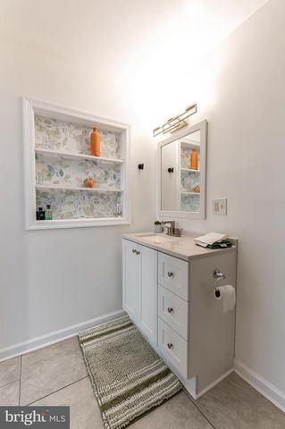 2950 SANTEE DR, Bethlehem, PA 18017