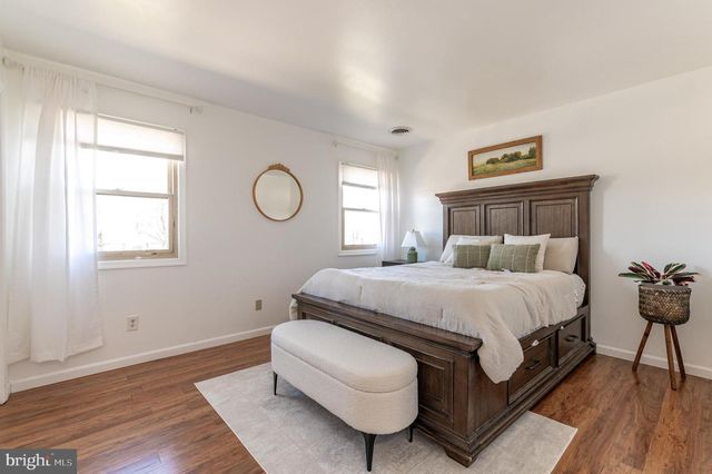 2950 SANTEE DR, Bethlehem, PA 18017