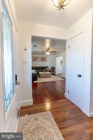 2950 SANTEE DR, Bethlehem, PA 18017