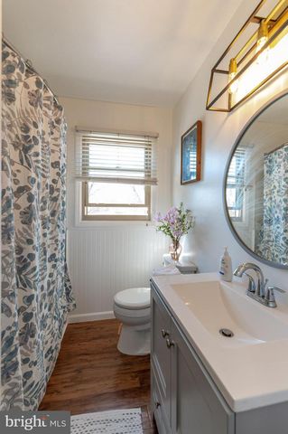 2950 SANTEE DR, Bethlehem, PA 18017