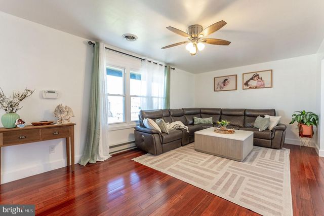 2950 SANTEE DR, Bethlehem, PA 18017