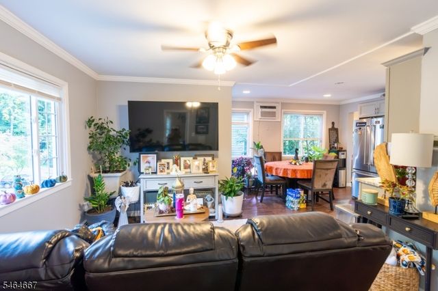 36 Stevens Trl, Hopatcong Boro, NJ 07843