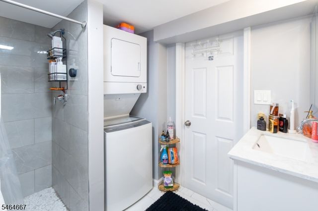 36 Stevens Trl, Hopatcong Boro, NJ 07843