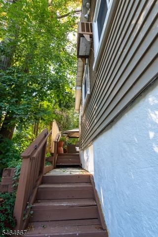 36 Stevens Trl, Hopatcong Boro, NJ 07843