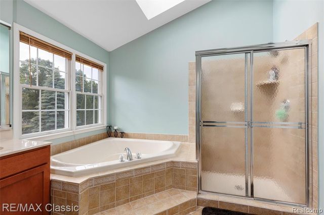 25051 Samoset Court, Novi, MI 48374
