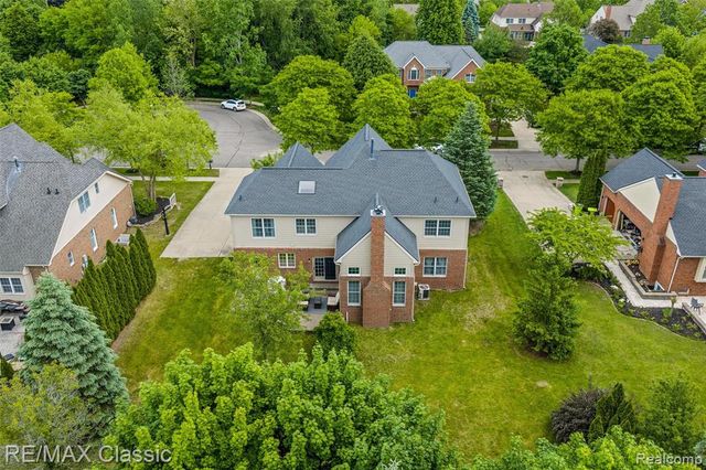 25051 Samoset Court, Novi, MI 48374