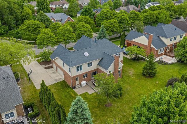 25051 Samoset Court, Novi, MI 48374
