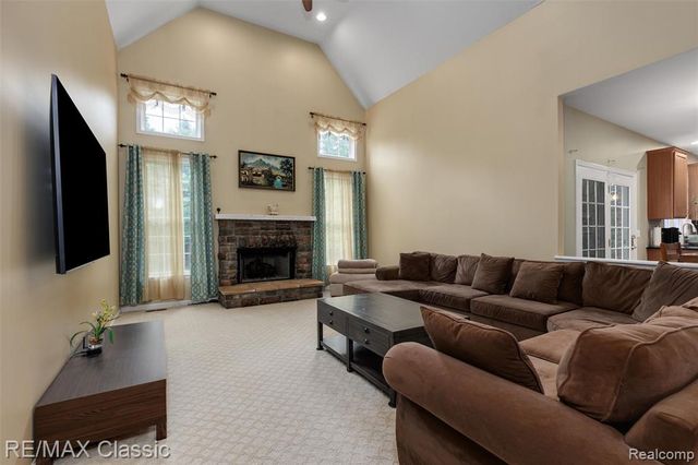 25051 Samoset Court, Novi, MI 48374