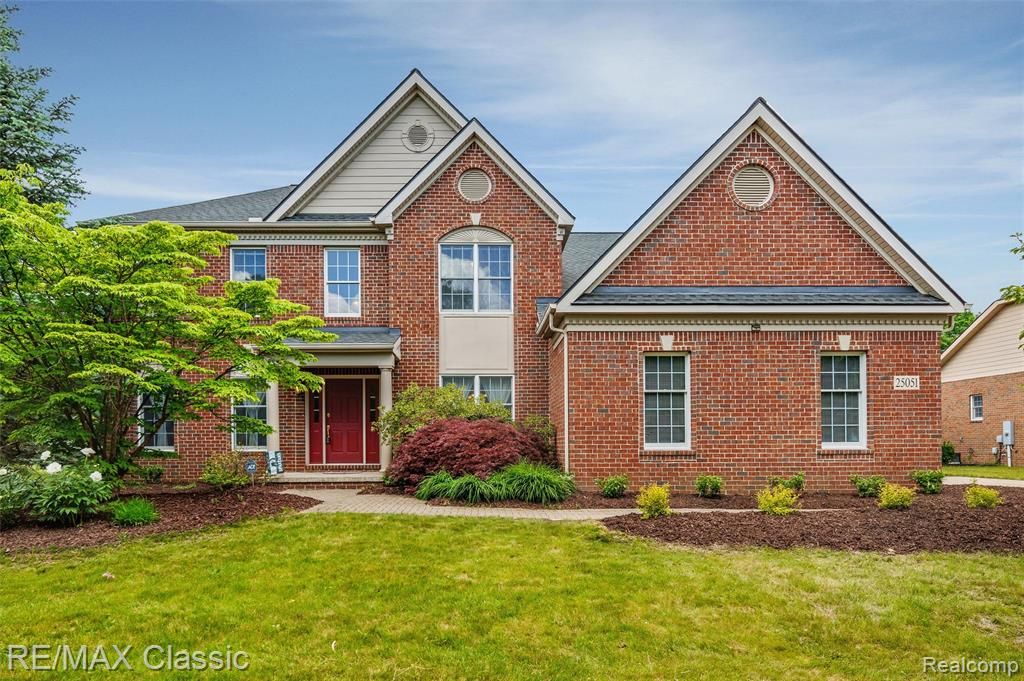 25051 Samoset Court, Novi, MI 48374