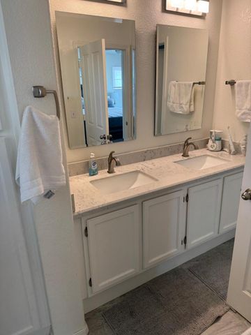 1143 E Frye Road, Phoenix, AZ 85048
