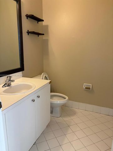 1690 NE 33rd Avenue 1096, Homestead, FL 33033