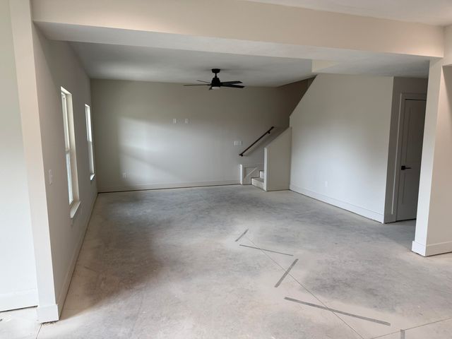 825 S Cobble Creek Boulevard, Nixa, MO 65714