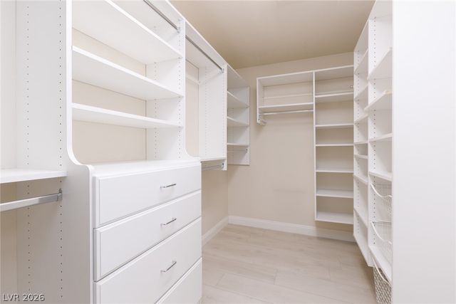 10873 Carberry Hill Street, Las Vegas, NV 89141