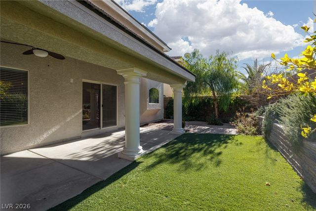 10873 Carberry Hill Street, Las Vegas, NV 89141