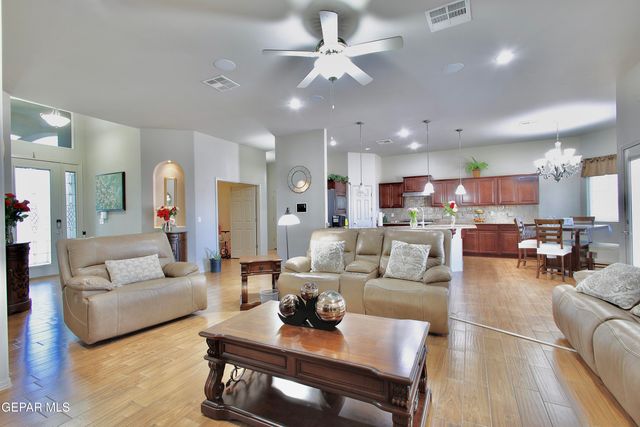 746 GOLD BEACH Drive, Canutillo, TX 79835