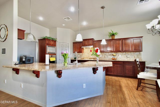 746 GOLD BEACH Drive, Canutillo, TX 79835