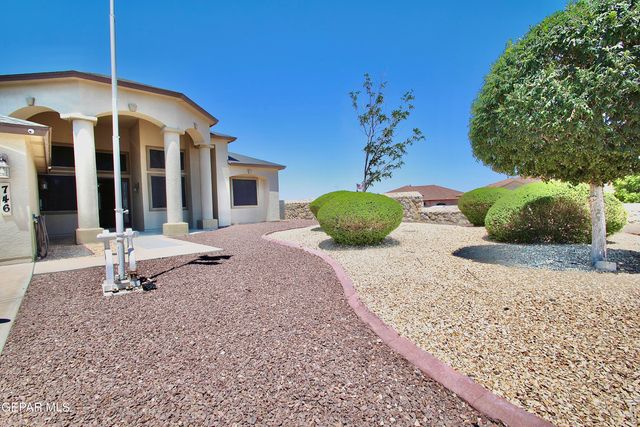 746 GOLD BEACH Drive, Canutillo, TX 79835