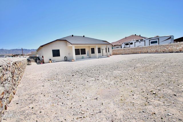 746 GOLD BEACH Drive, Canutillo, TX 79835