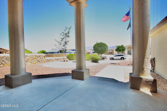 746 GOLD BEACH Drive, Canutillo, TX 79835
