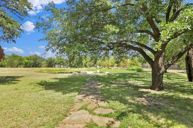 210 Black Drive, Colleyville, TX 76034