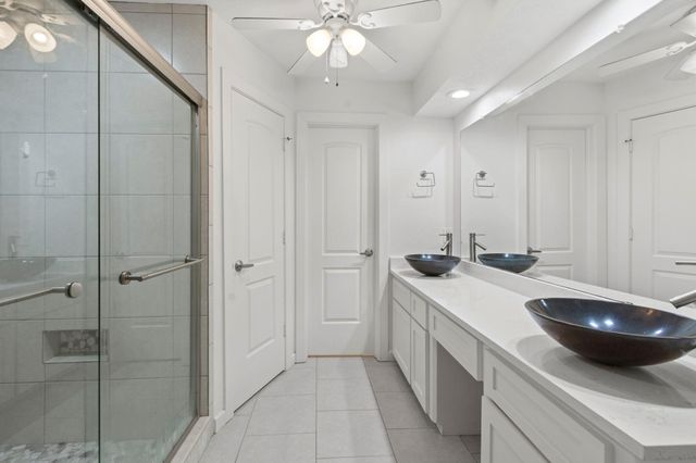 9222 New Forest Road, Spring, TX 77379