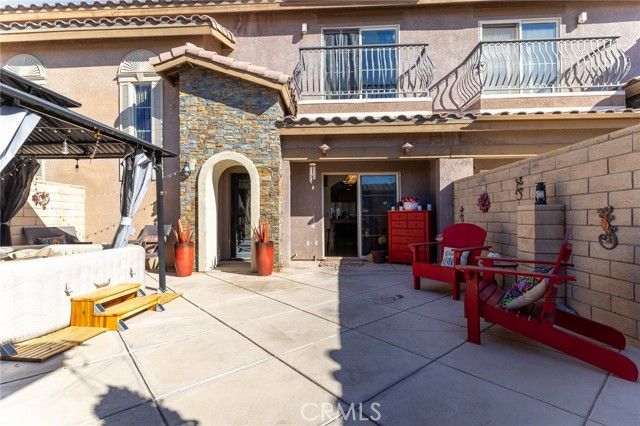 14176 Kiowa, Apple Valley, CA 92307